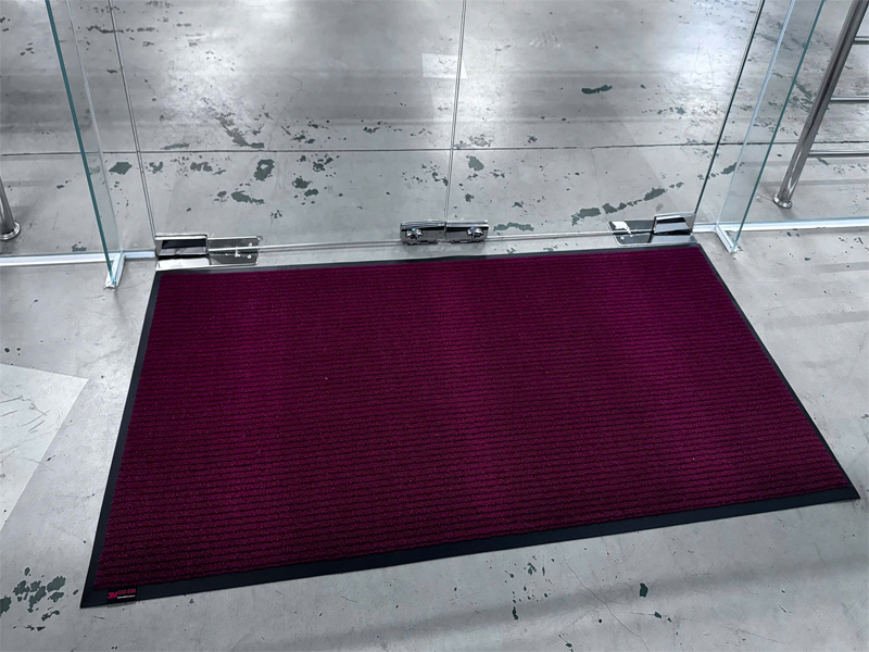 Thảm 3M 4000 lấy bụi bẩn, chống trơn trượt